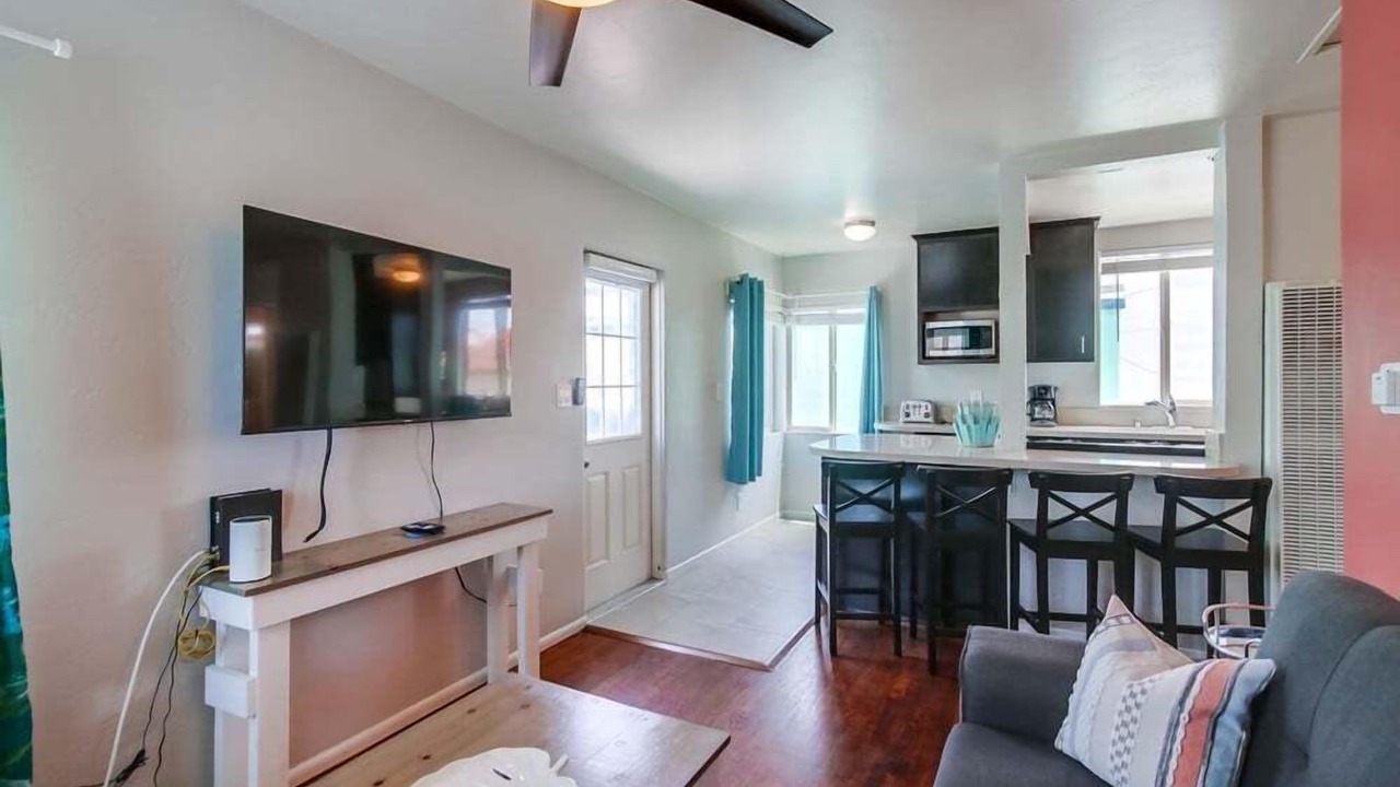 Photo of Livingroom in Central Mission Beach