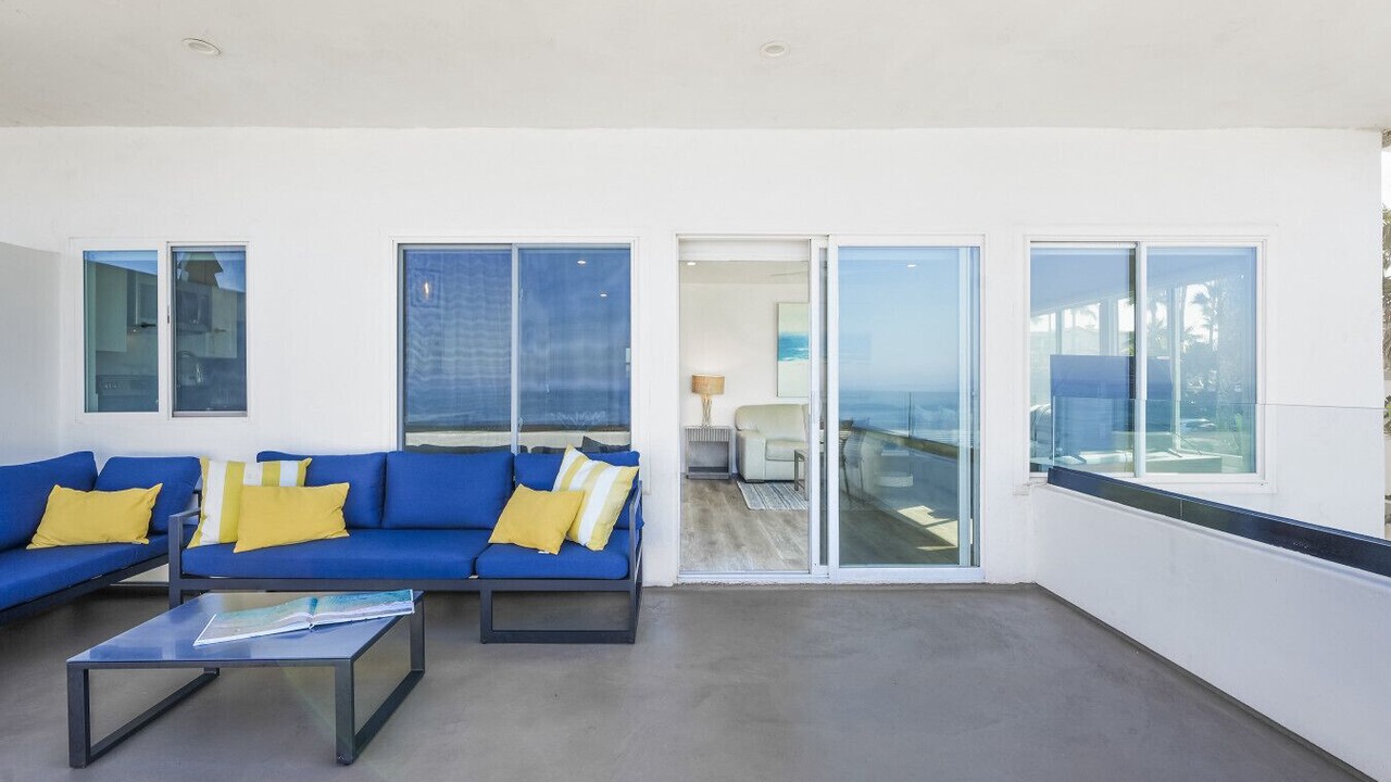 Photo of Livingroom in Carlsbad Village