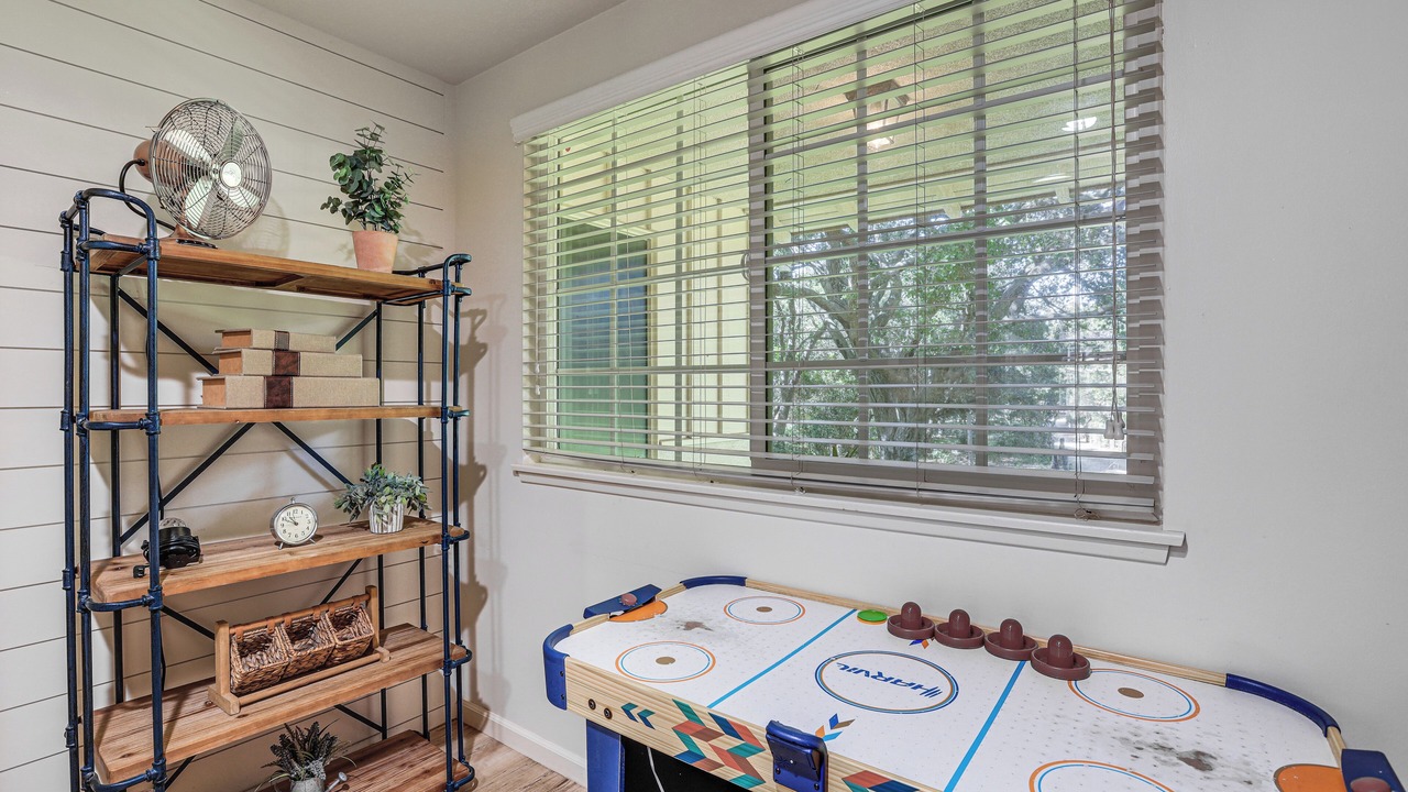 Photo of Bedroom in Callender