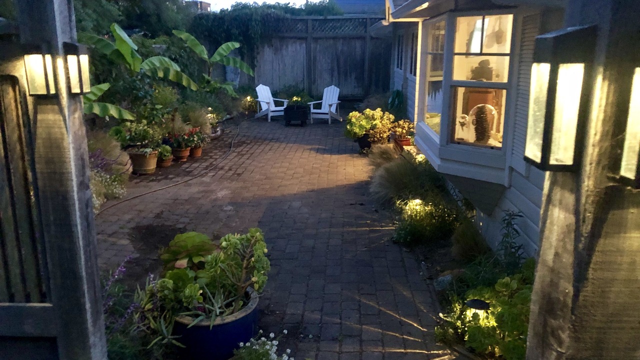 Photo of Patio Balcony in Stinson Beach