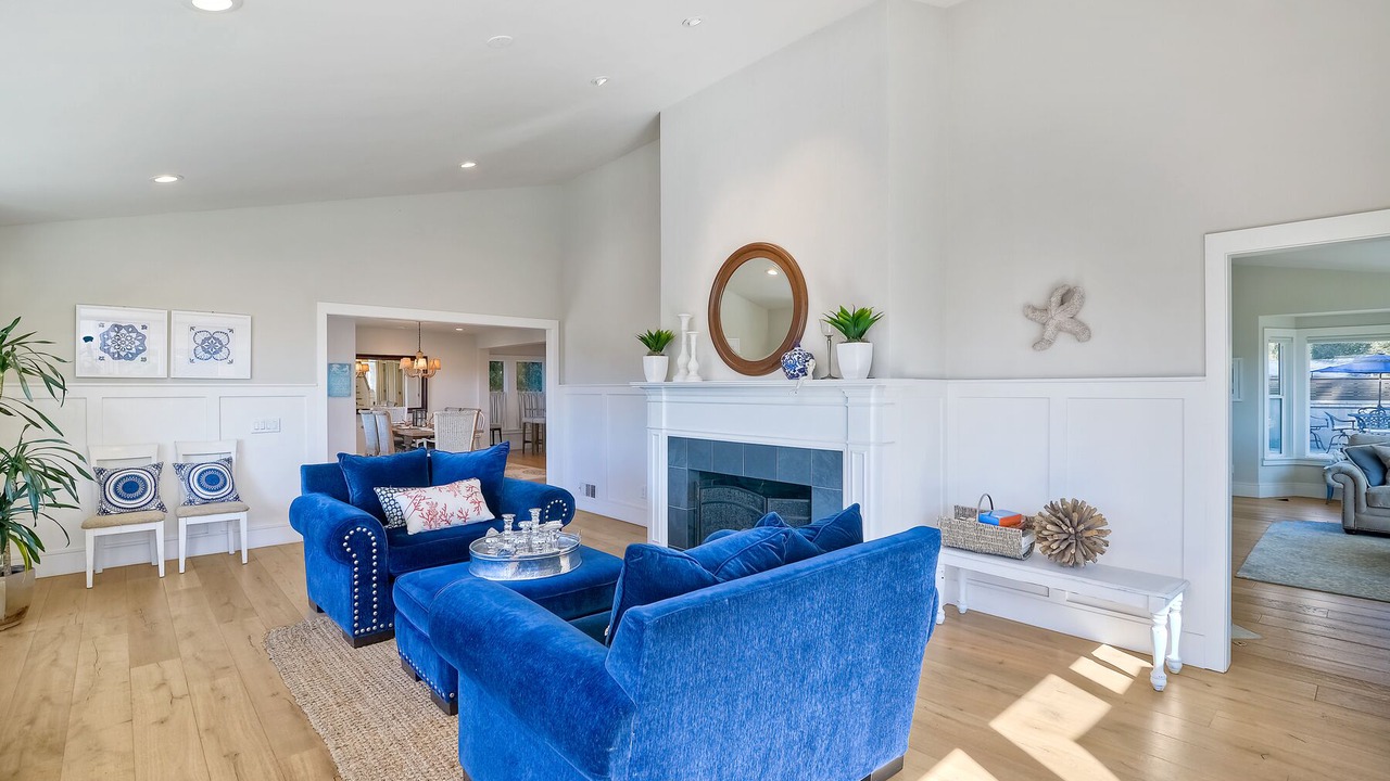 Photo of Livingroom in South Oceanside