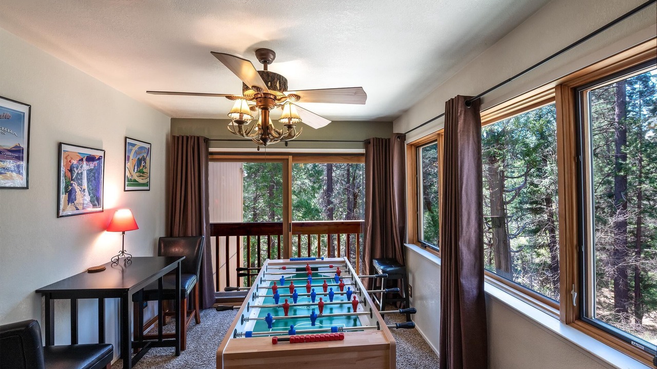 Photo of Bedroom in North Wawona