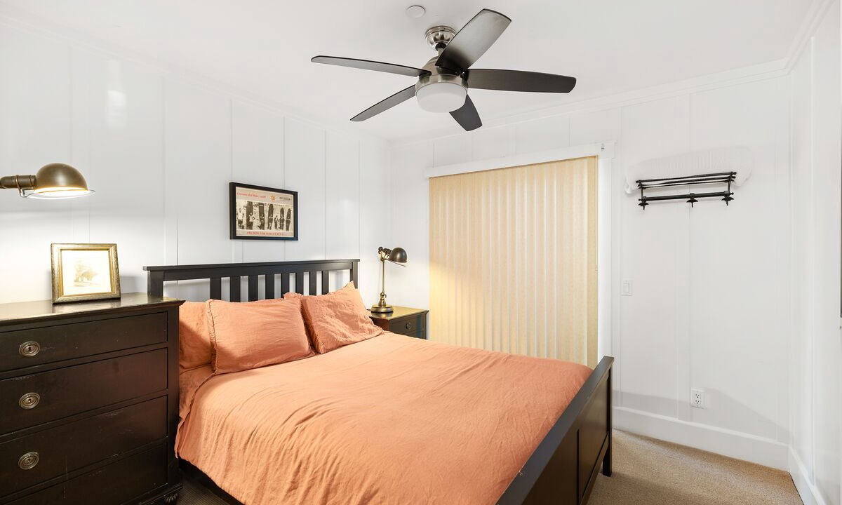 Photo of Bedroom in Capistrano Beach