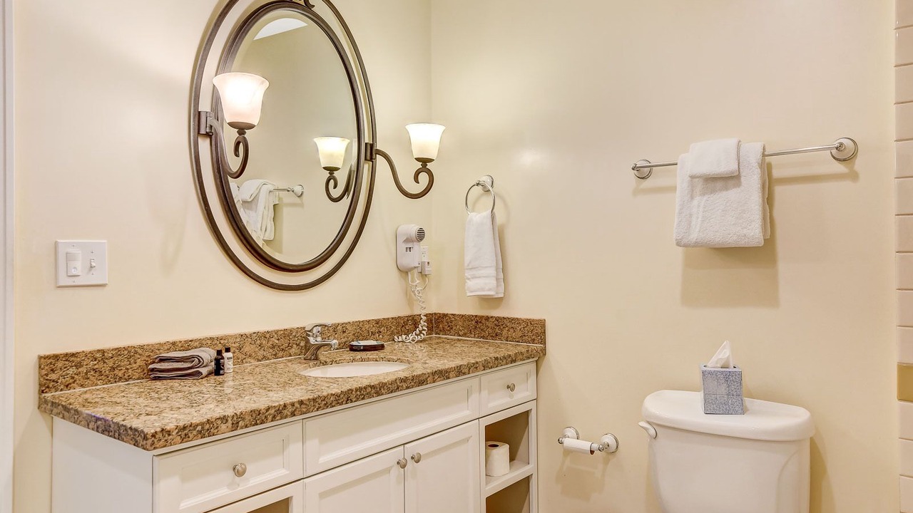 Photo of Bathroom in Lake Las Vegas
