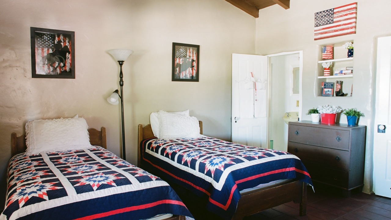 Photo of Bedroom in Victorville