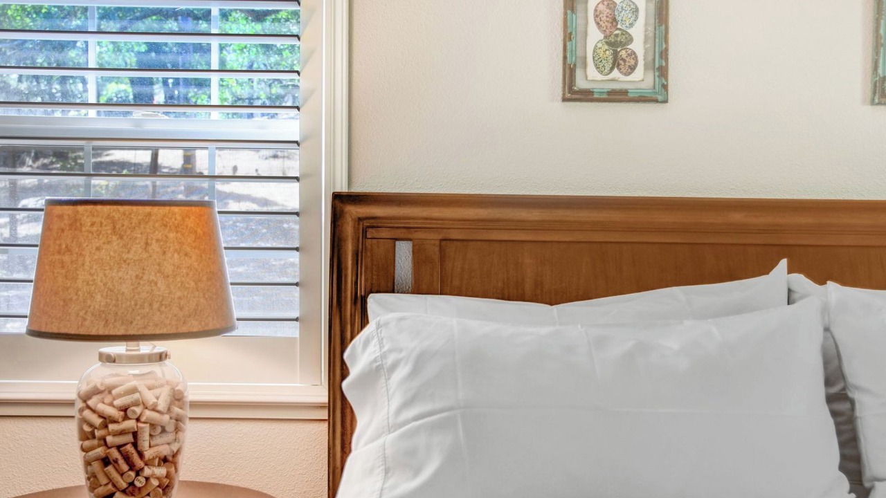 Photo of Bedroom in Boyes Hot Springs