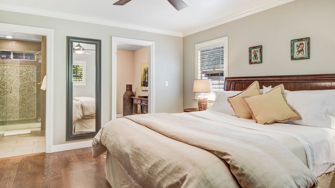 Photo of Bedroom in Boyes Hot Springs