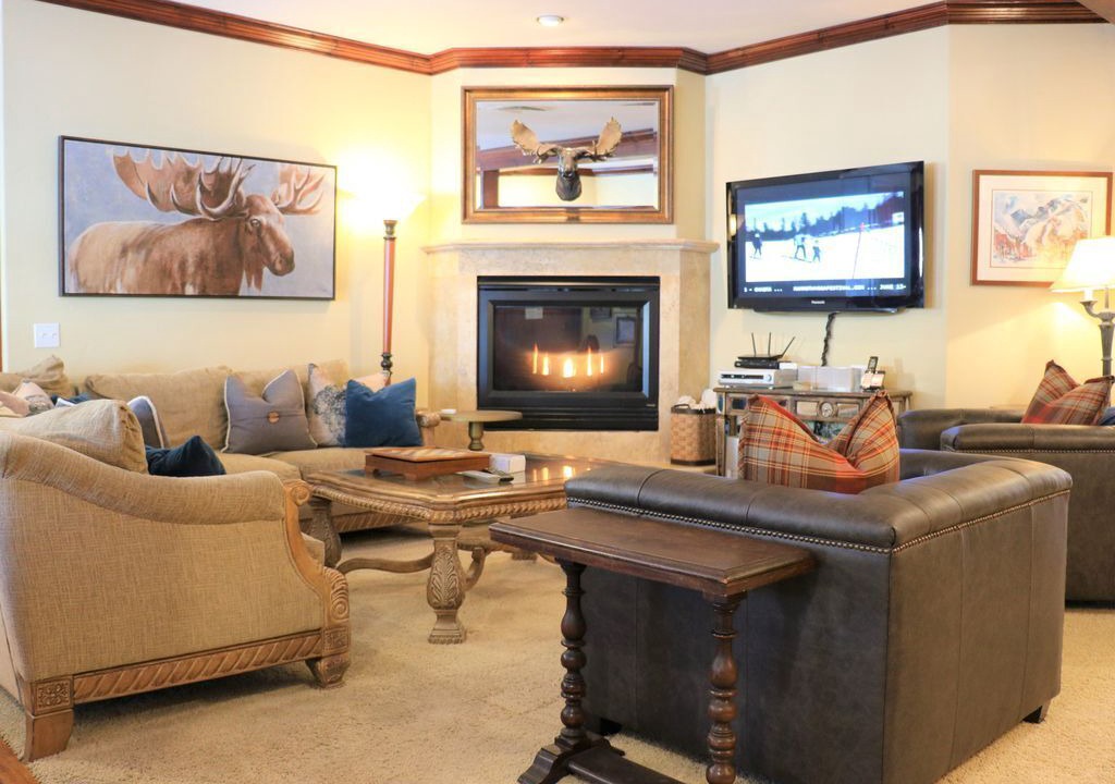 Photo of Livingroom in Mammoth Lakes