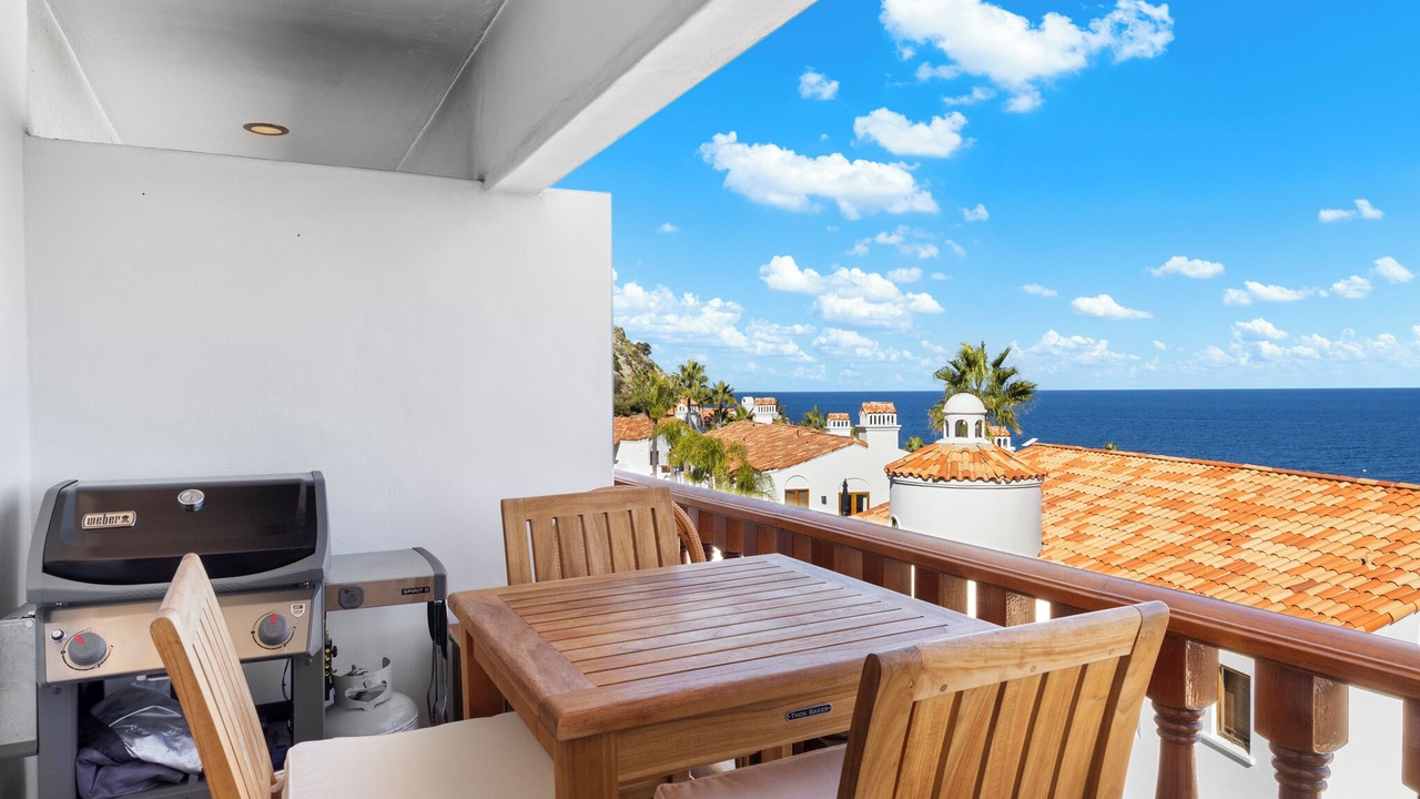 Photo of Outdoor in Avalon