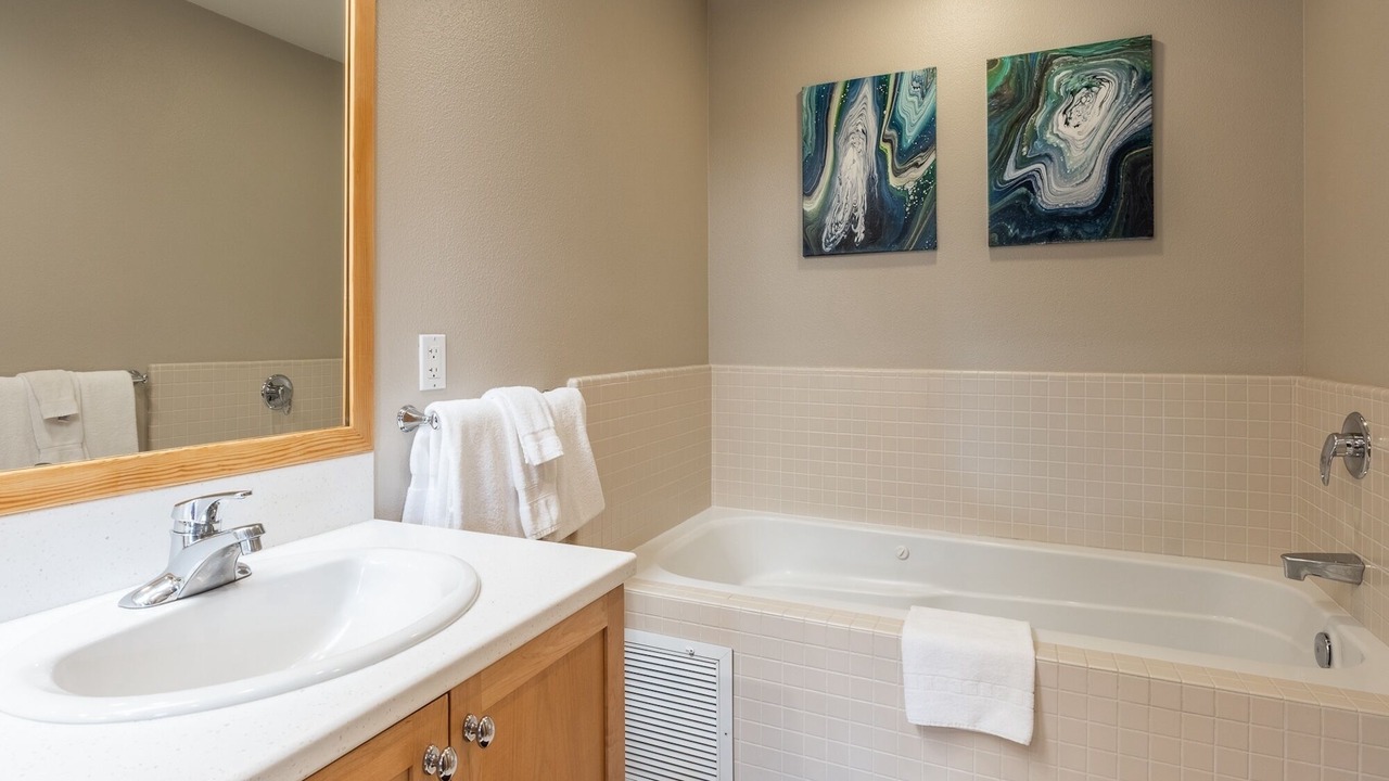 Photo of Bathroom in Mammoth Lakes