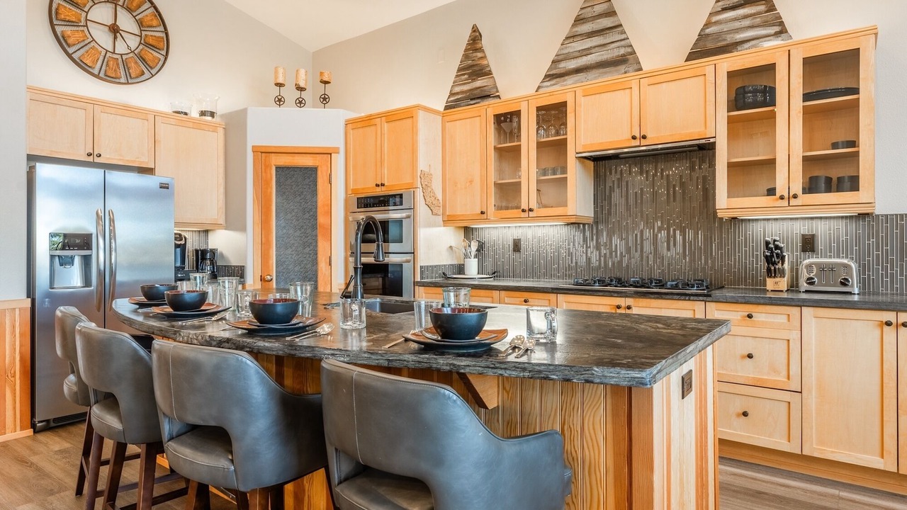 Photo of Kitchen in Mammoth Lakes