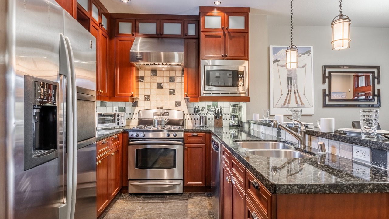 Photo of Kitchen in Mammoth Lakes