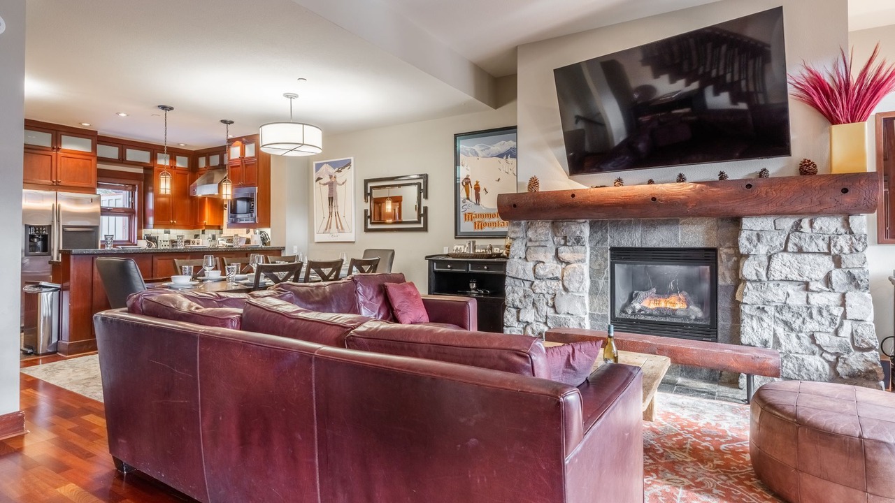 Photo of Livingroom in Mammoth Lakes