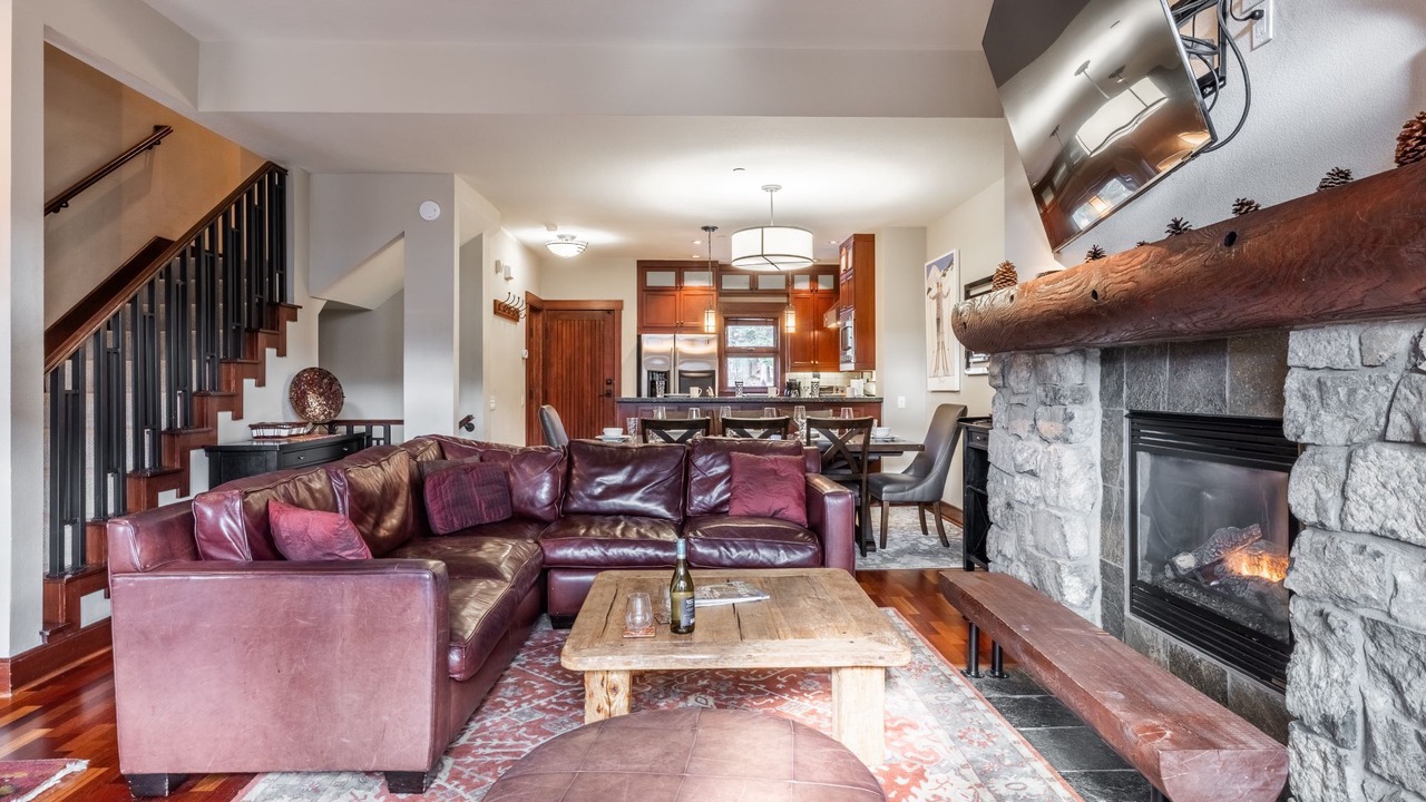 Photo of Livingroom in Mammoth Lakes