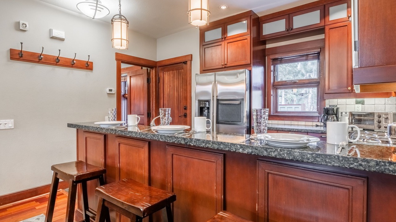 Photo of Kitchen in Mammoth Lakes