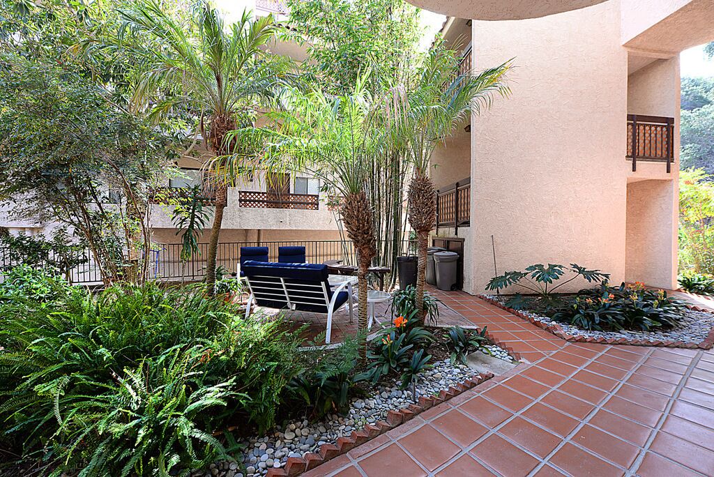 Photo of Outdoor in Avalon