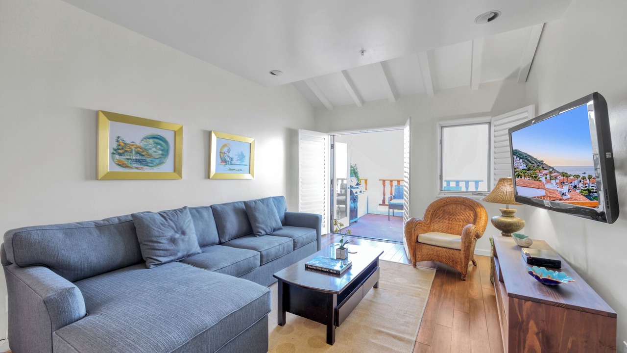 Photo of Patio Balcony in Avalon
