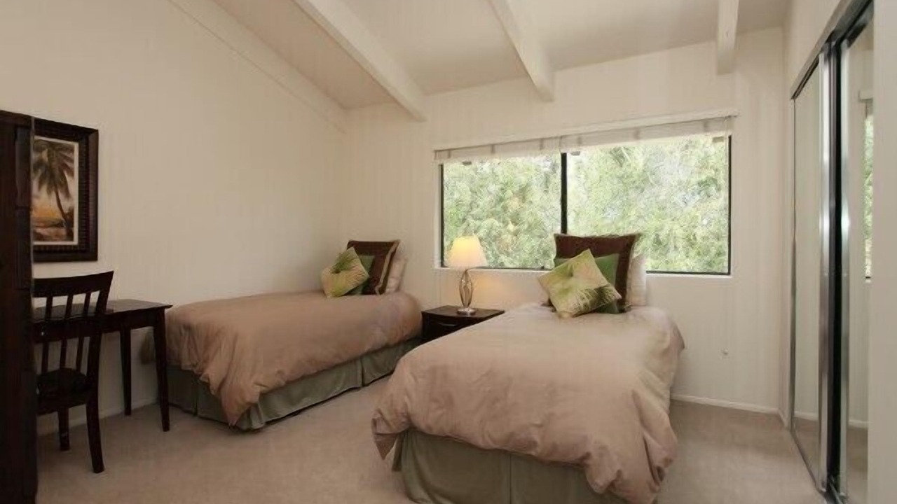 Photo of Bedroom in Alta Mesa