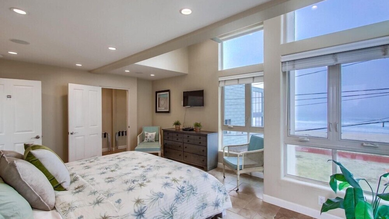 Photo of Bedroom in San Diego