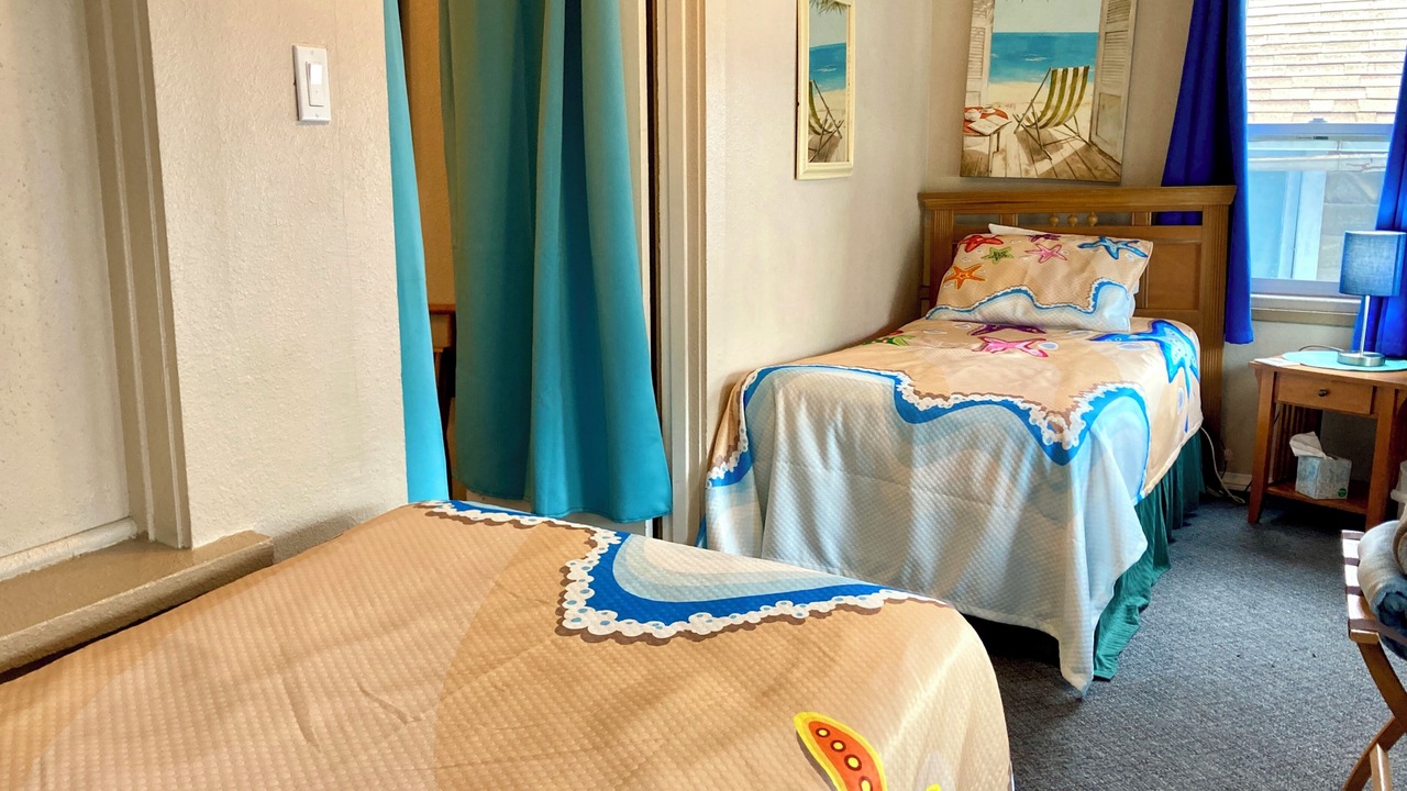 Photo of Bedroom in Avalon