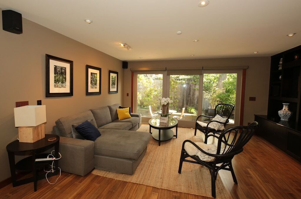 Photo of Livingroom in Moss Beach