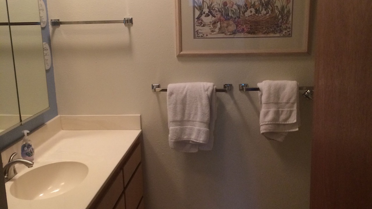 Photo of Bathroom in Graeagle