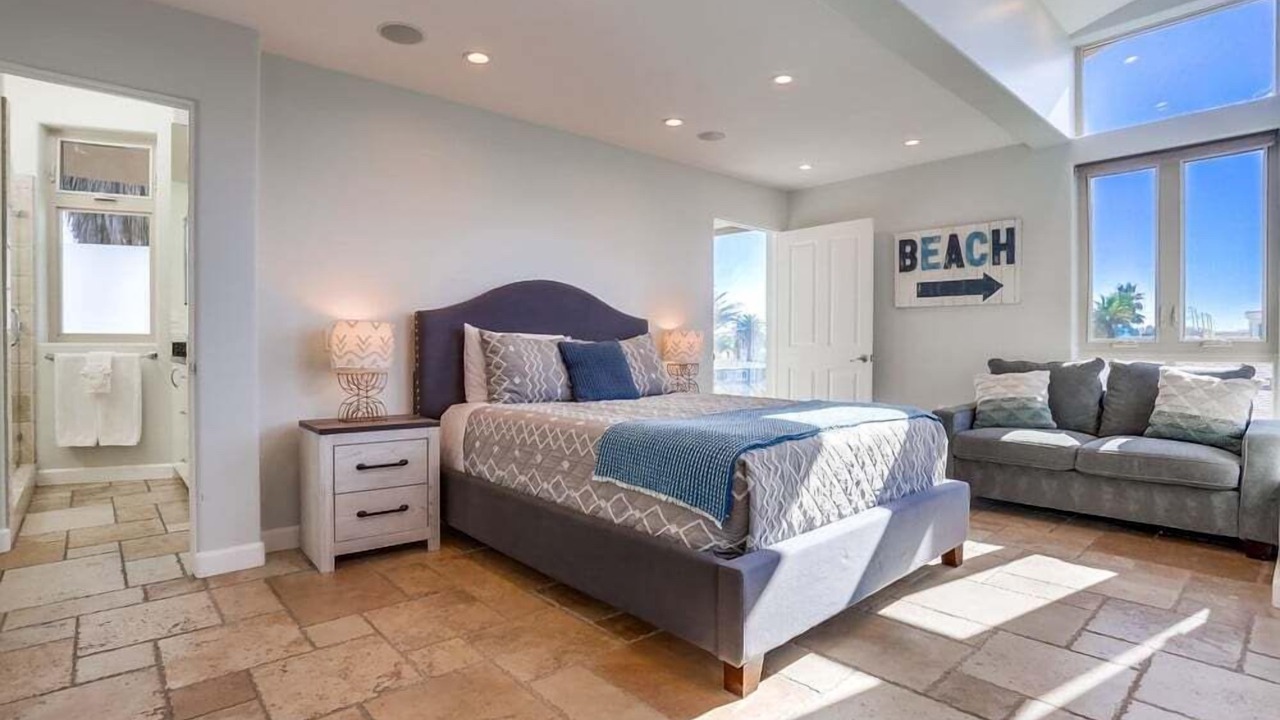Photo of Bedroom in San Diego