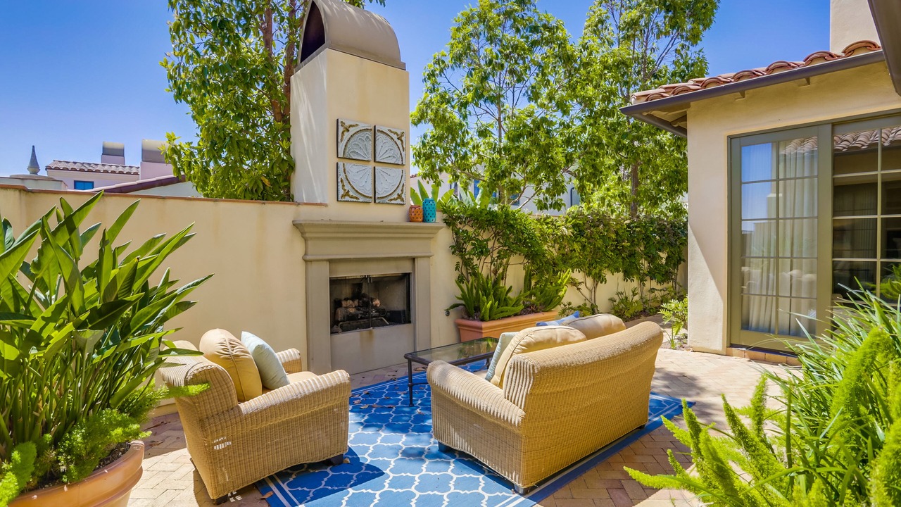 Photo of Livingroom in Rancho Palos Verdes