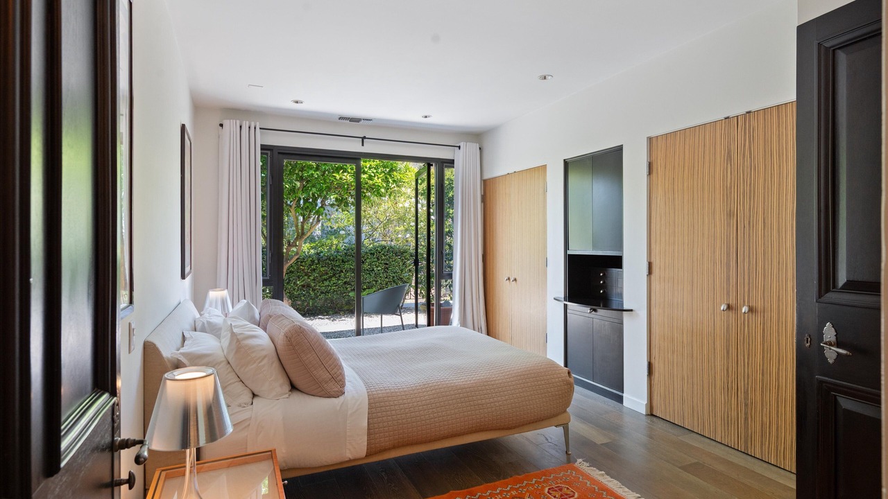 Photo of Bedroom in Beverly Hills