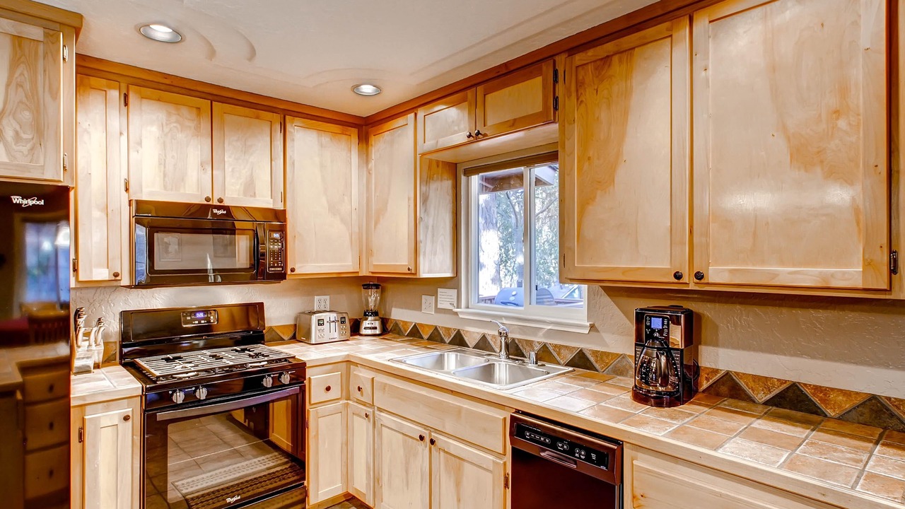 Photo of Kitchen in Oakhurst