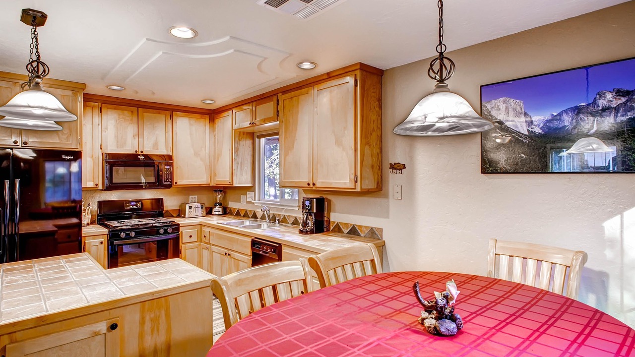 Photo of Kitchen in Oakhurst