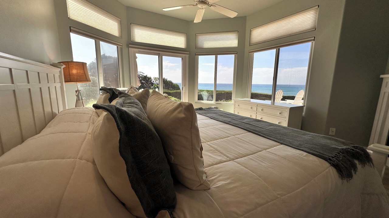 Photo of Bedroom in Ocean Beach
