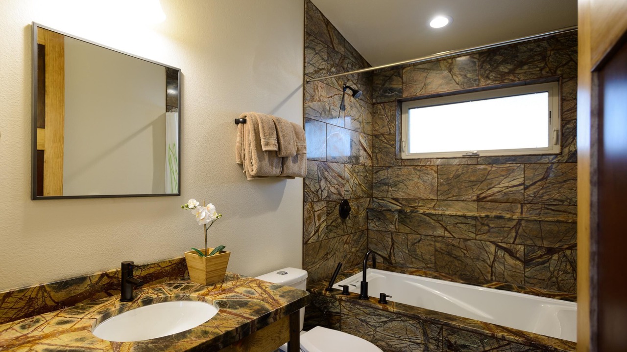 Photo of Bathroom in Yosemite West