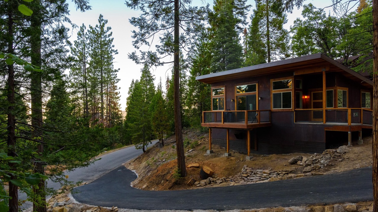 Photo of Outdoor in Yosemite West