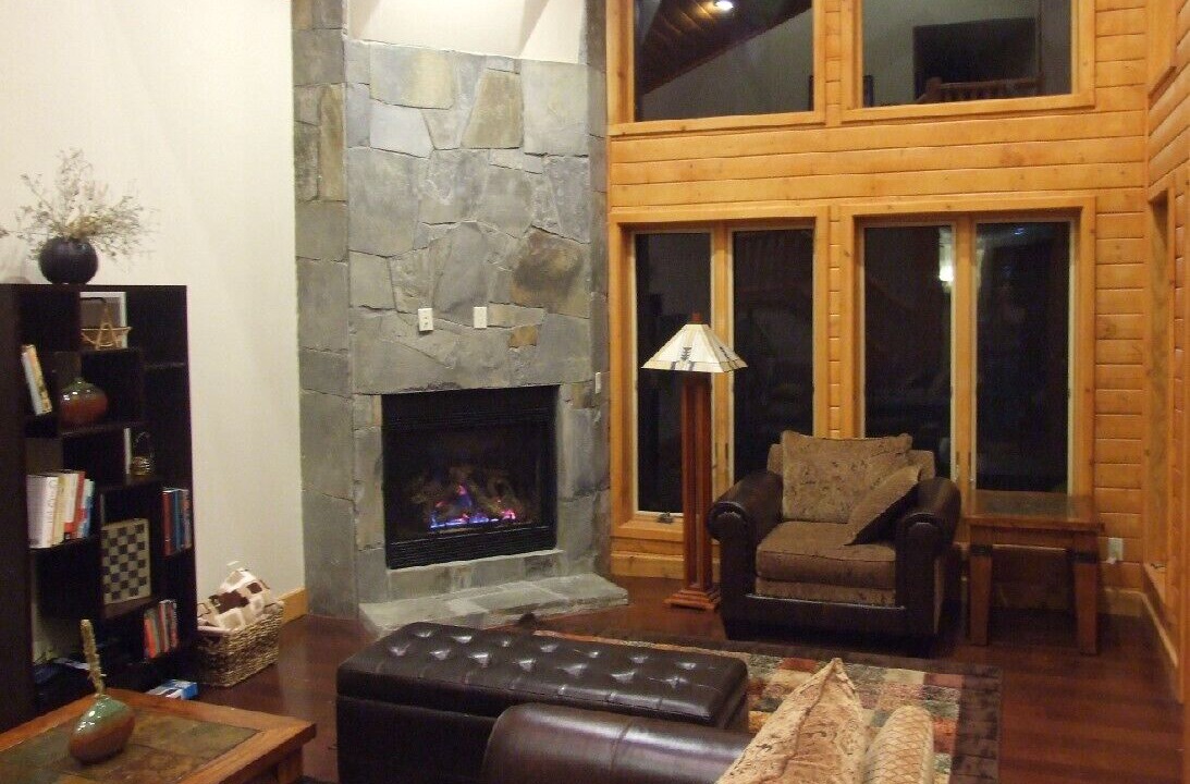 Photo of Livingroom in Juniper Ridge
