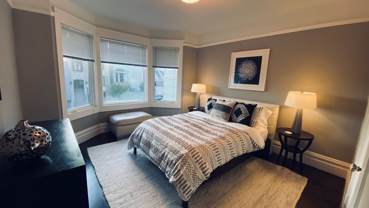 Photo of Bedroom in Dolores Heights