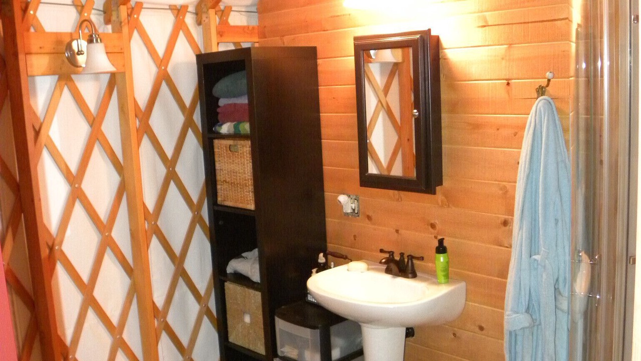 Photo of Bathroom in Cedar Ridge