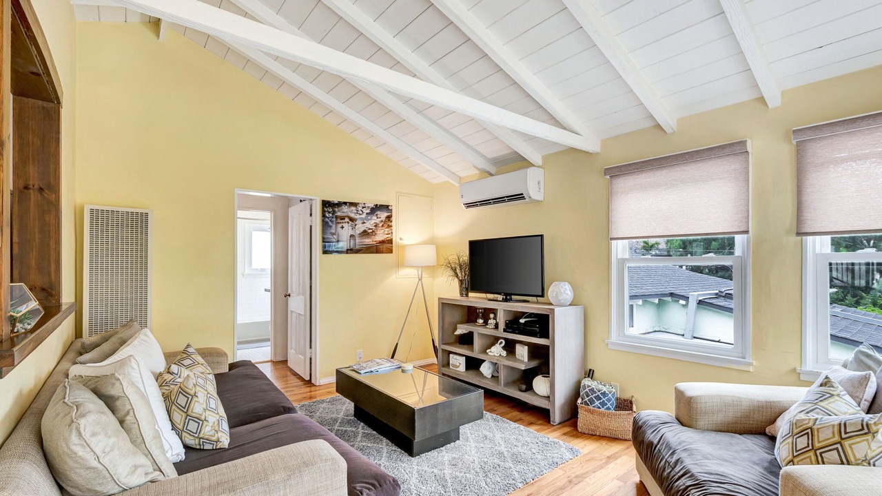 Photo of Livingroom in Laguna Beach