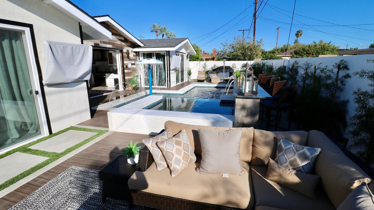Photo of Patio Balcony in Southwest Anaheim