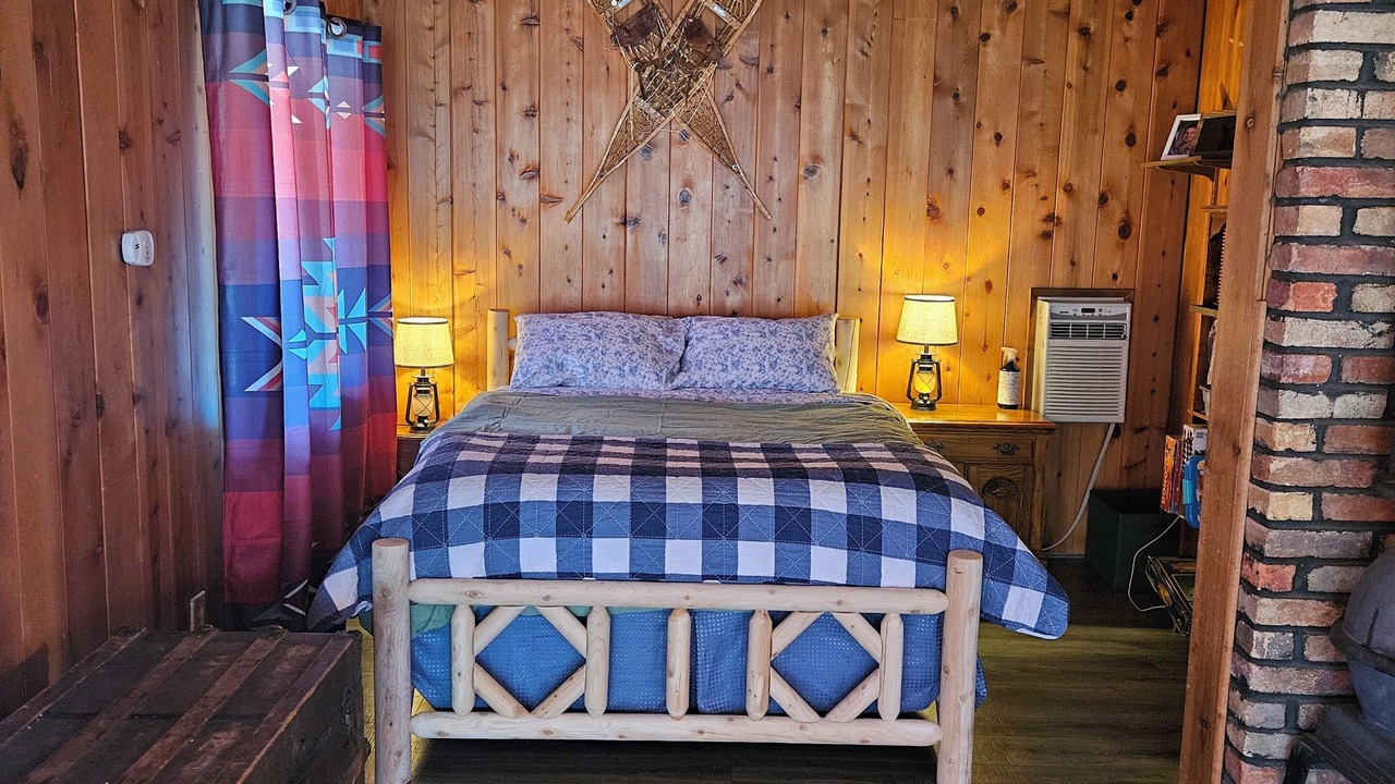 Photo of Bedroom in Julian
