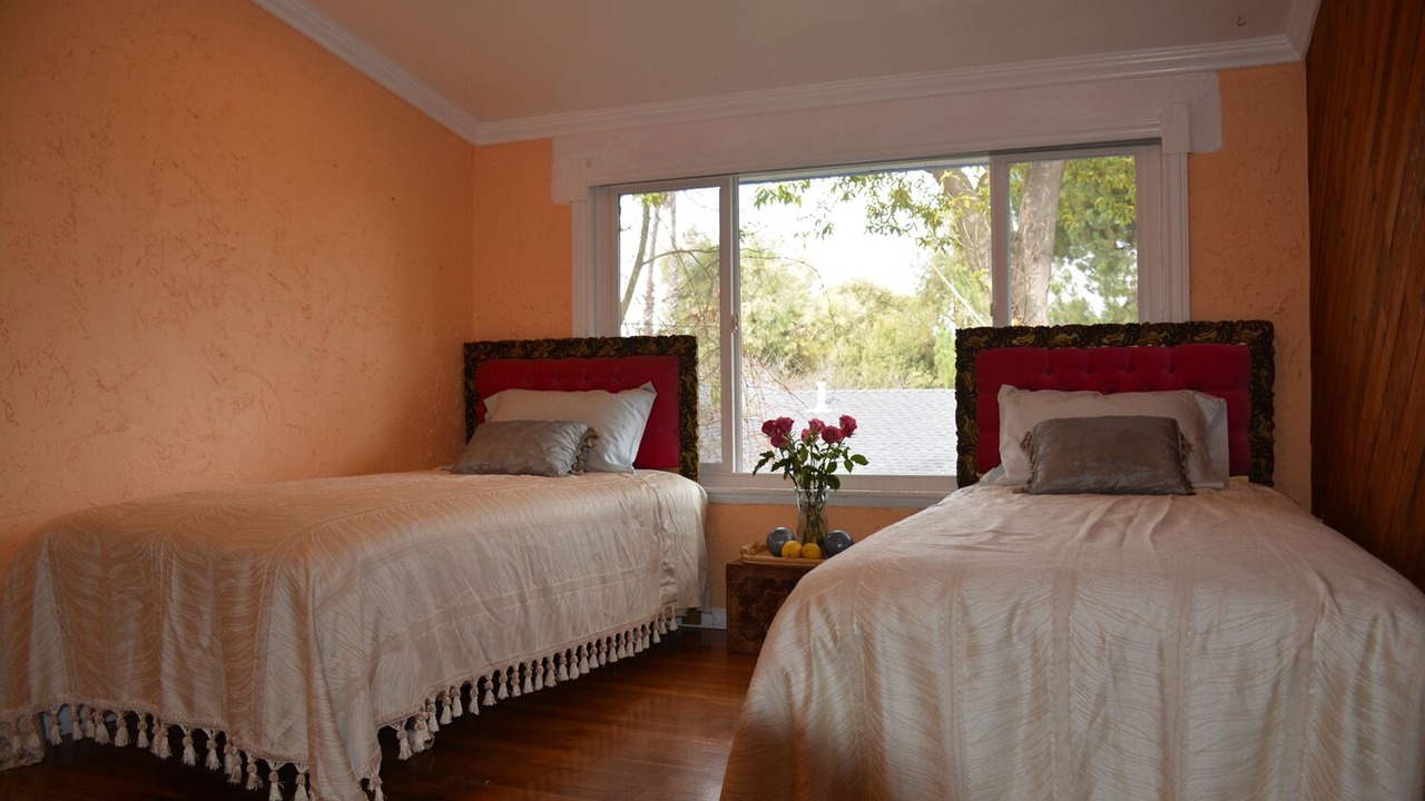 Photo of Bedroom in Rancho Palos Verdes