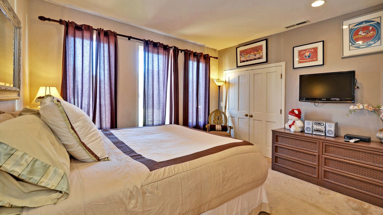 Photo of Bedroom in Eastside Santa Cruz