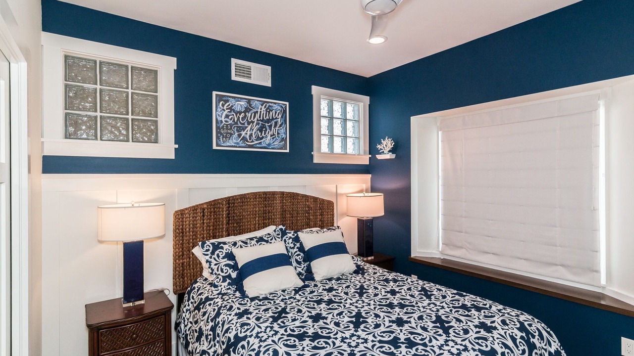 Photo of Bedroom in Avalon