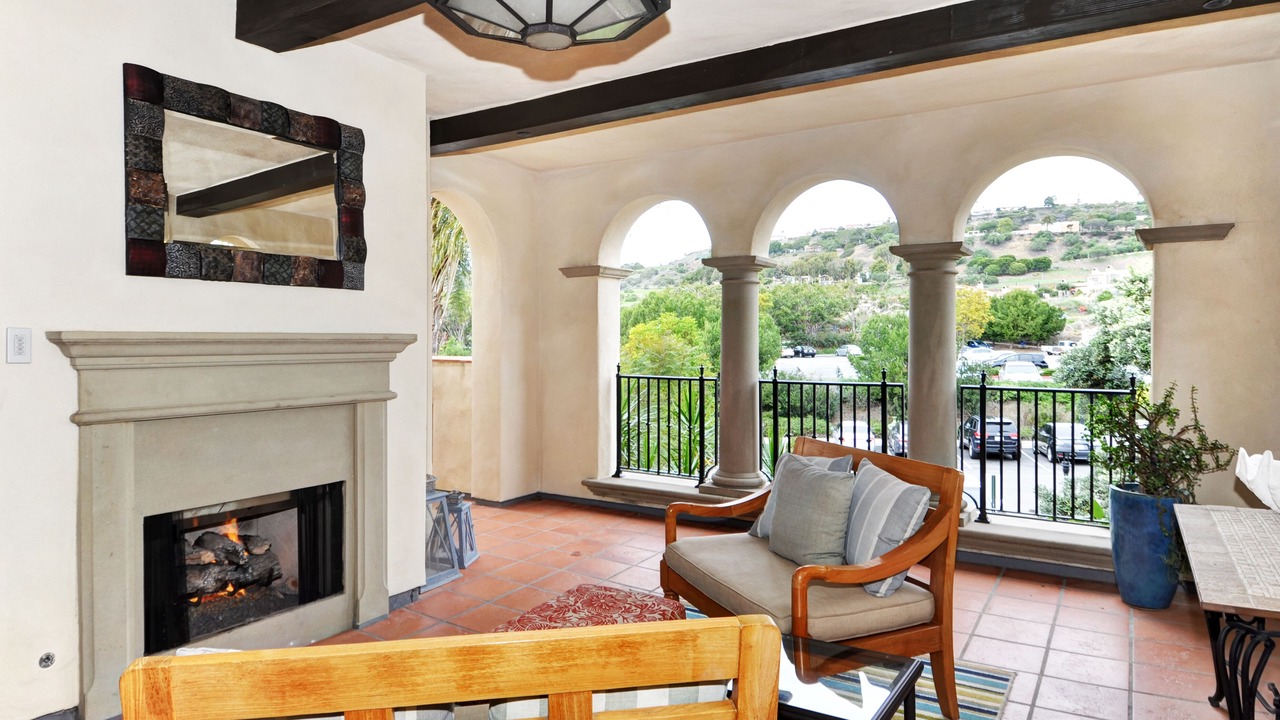 Photo of Livingroom in Rancho Palos Verdes