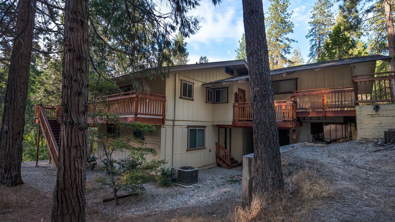 Photo of Outdoor in Yosemite Forks