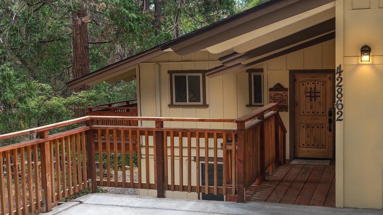 Photo of Outdoor in Yosemite Forks