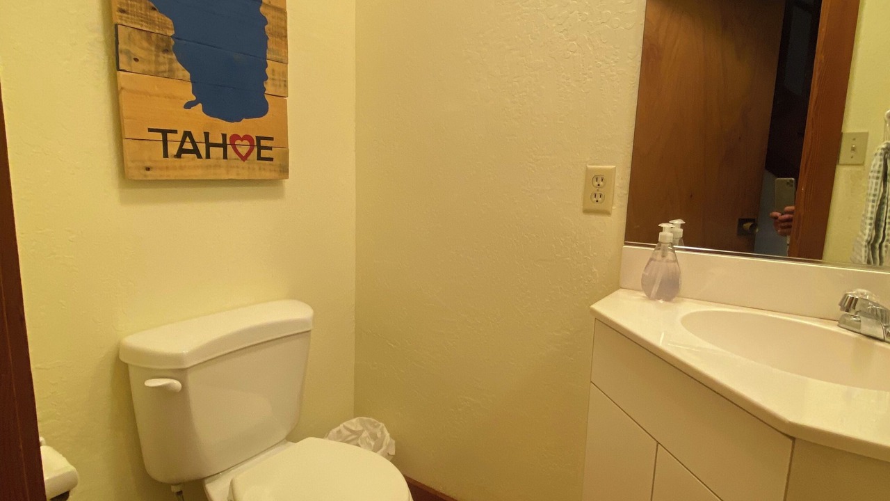 Photo of Bathroom in Tahoe Sierra Estates