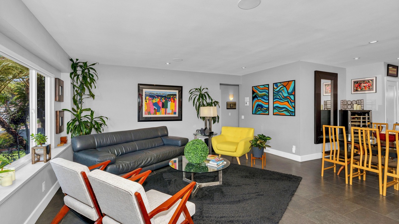 Photo of Livingroom in Sunset Cliffs
