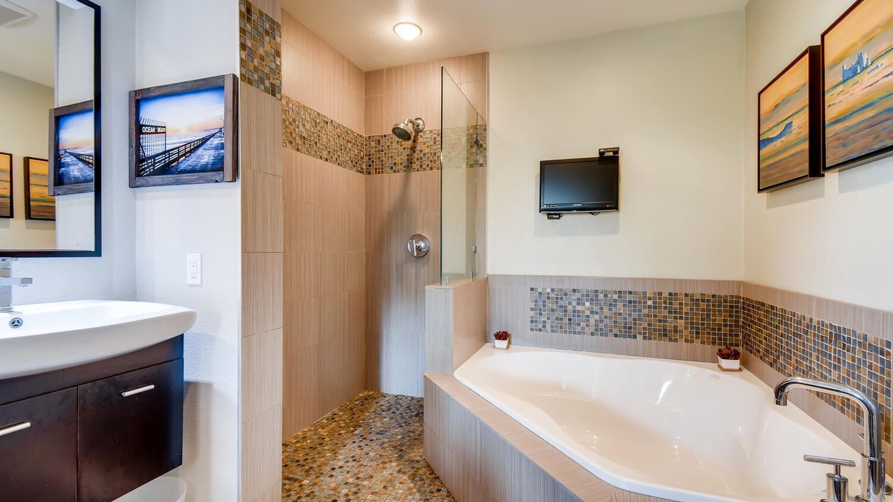 Photo of Bathroom in Sunset Cliffs