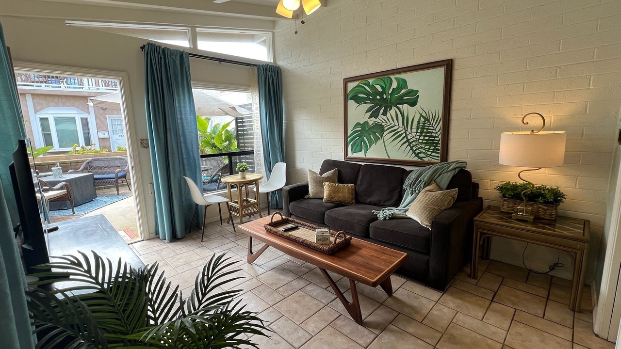Photo of Livingroom in South Mission Beach